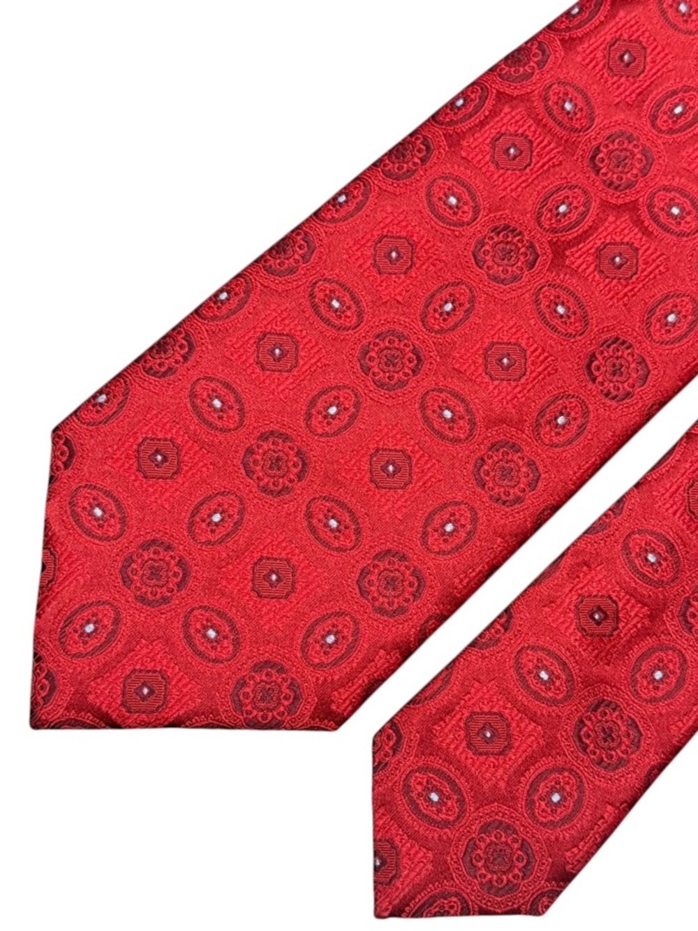Brioni 100% Silk Vibrant Red Tie Necktie Handmade In Italy Geometric Deign EUC